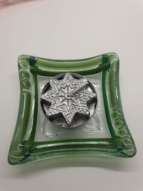 Porta candela in vetro verde quadrata